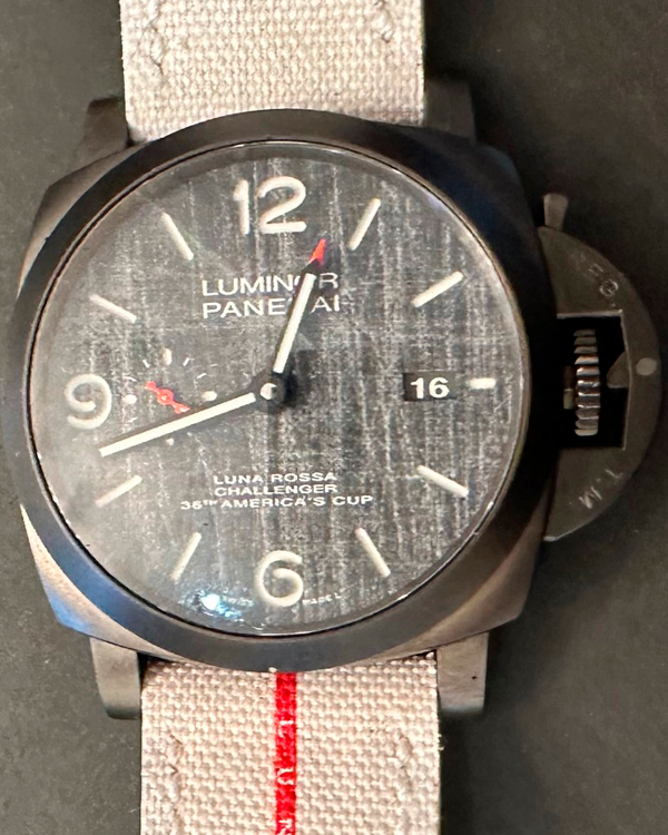 2019 Panerai Luminor Luna Rossa GMT Titanium Grey Dial (PAM01036)