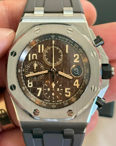 2017 Audemars Piguet Royal Oak Offshore "Havana" 42MM Brown Dial Rubber Strap (26470ST.OO.A820CR.01)