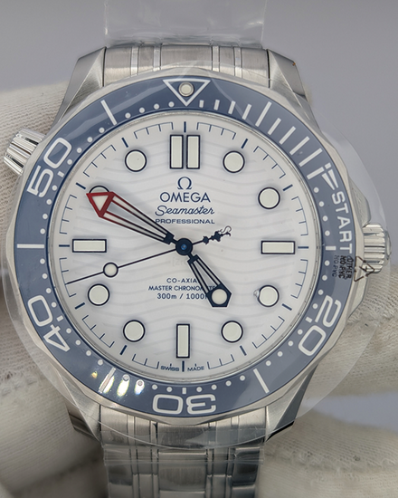 2024 Omega Seamaster Diver 300M "America’s Cup" 42MM White Dial Steel Bracelet (210.30.42.20.04.002)