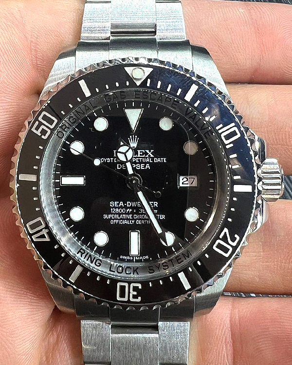 Rolex Sea-Dweller Deepsea 44MM Black Dial Oyster Bracelet (116660)