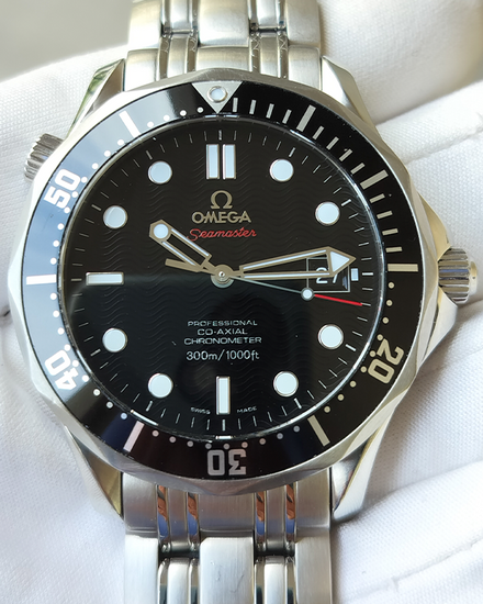 2010 Omega Seamaster Diver 300M 41MM Black Dial Steel Bracelet (212.30.41.20.01.002)
