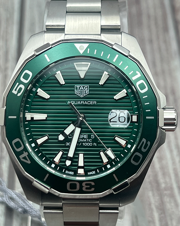 2020 TAG Heuer Aquaracer 300M 43MM Bracelet Steel Green Dial (WAY201S.BA0927)