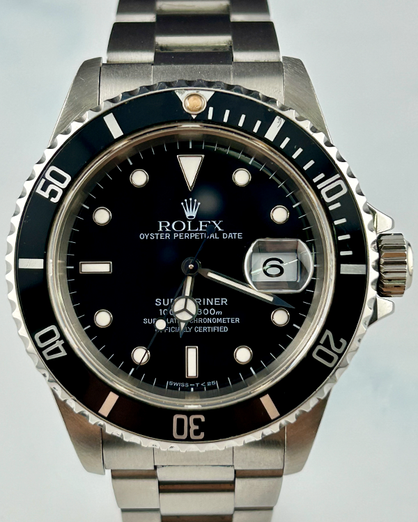 Rolex Submariner Date 40MM Black Dial Oyster Bracelet (16610)