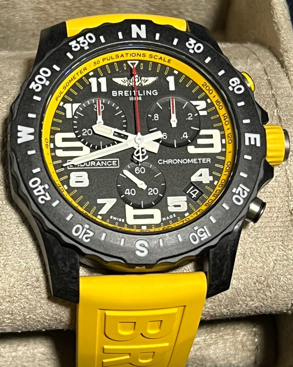 Breitling Endurance Pro 44MM Quartz Black Dial Rubber Strap (X82310)