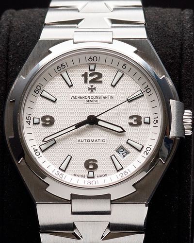 2014 Vacheron Constantin Overseas 42MM Silver Dial Steel Bracelet (47040/B01A-9093)