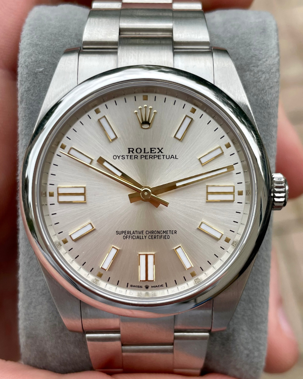 2021 Rolex Oyster Perpetual 41MM Silver Dial Oystersteel Bracelet (124300)