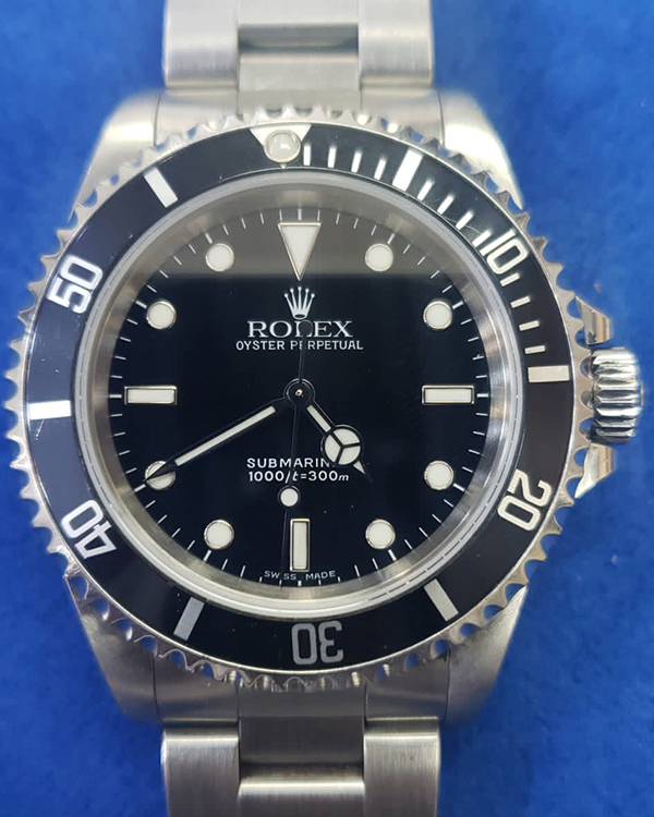 Rolex Submariner No-Date 40MM Black Dial Oyster Bracelet (14060)