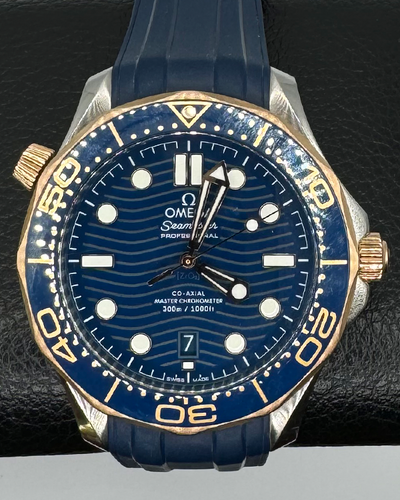 2020 Omega Seamaster Diver 300M 42MM Blue Dial Rubber Strap (210.22.42.20.03.002)