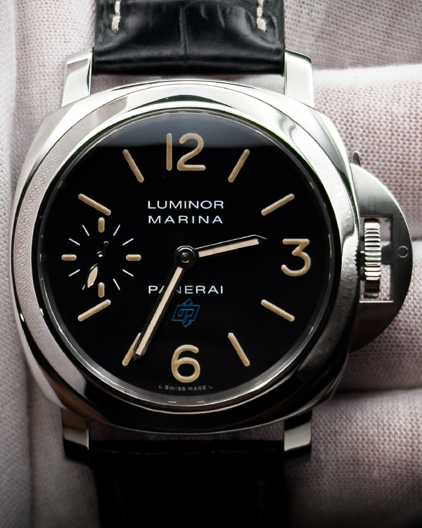 2017 Panerai Luminor Marina 44MM Black Dial Leather Strap (PAM00631)