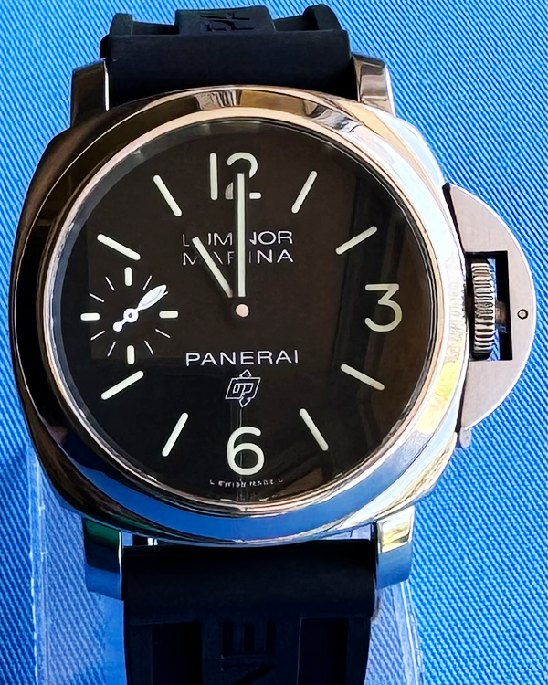 2018 Panerai Luminor Marina 44MM Black Dial Rubber Strap (PAM00776)