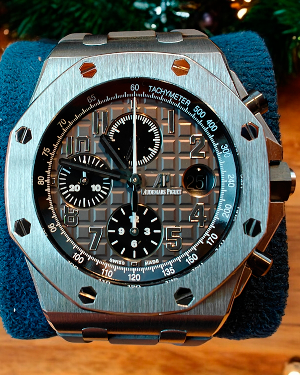 Audemars Piguet Royal Oak Offshore Chronograph "Elephant" 42MM Grey Dial Rubber Strap (26470ST.OO.A104CR.01)