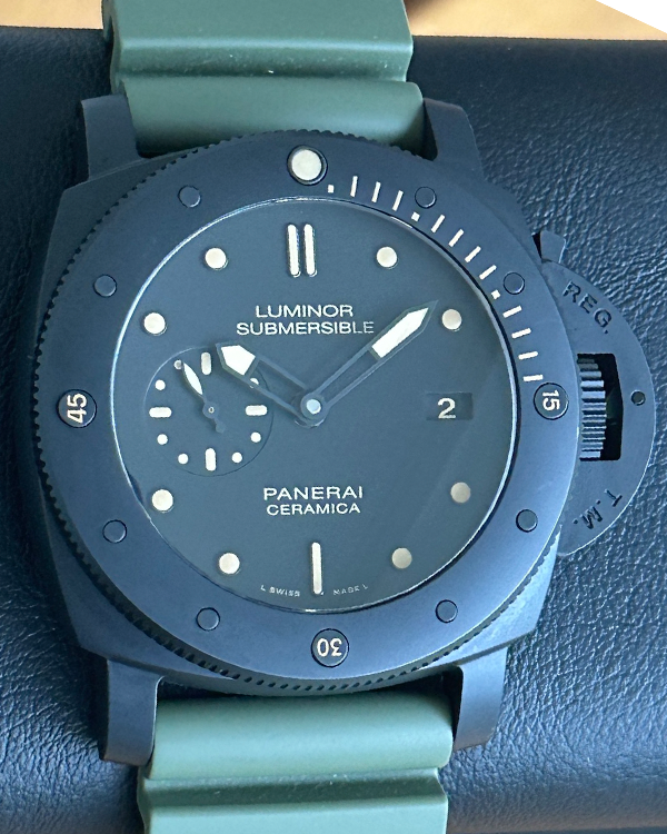 2016 Panerai Luminor Submersible 1950 3 Days 47MM Black Dial Rubber Strap (PAM00508)