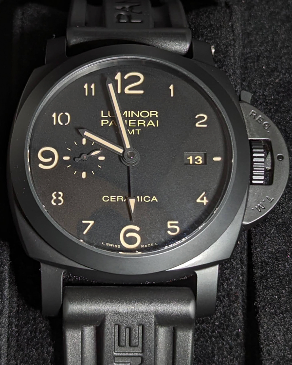 2015 Panerai Luminor 1950 3 Days GMT 44MM Black Dial Rubber Strap (PAM00441)