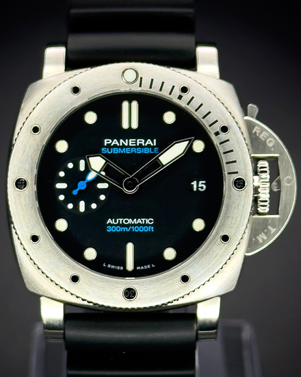 2022 Panerai Submersible 42MM Black Dial Rubber Strap (PAM00973)