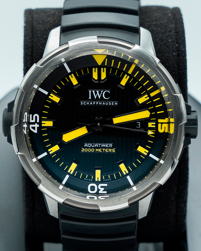 2021 IWC Schaffhausen Aquatimer 2000 46MM Black Dial Rubber Strap (IW358001)