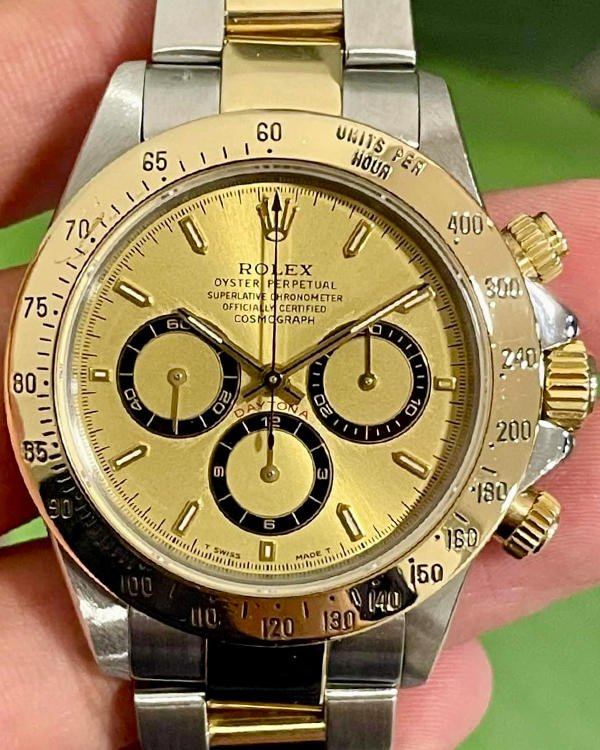 Rolex Cosmograph Daytona 40MM Champagne Dial Two-Tone Oyster Bracelet (16523)