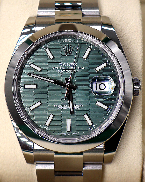 2023 Discontinued Rolex Datejust 41MM Green "Fluted" Motif Dial Oyster Bracelet (126300)