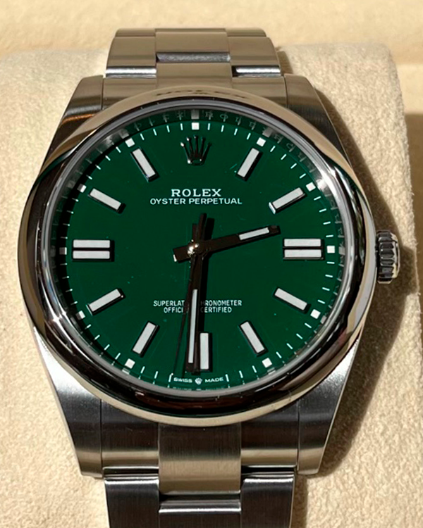 2024 Rolex Oyster Perpetual 41MM Green Dial Oyster Bracelet (124300)