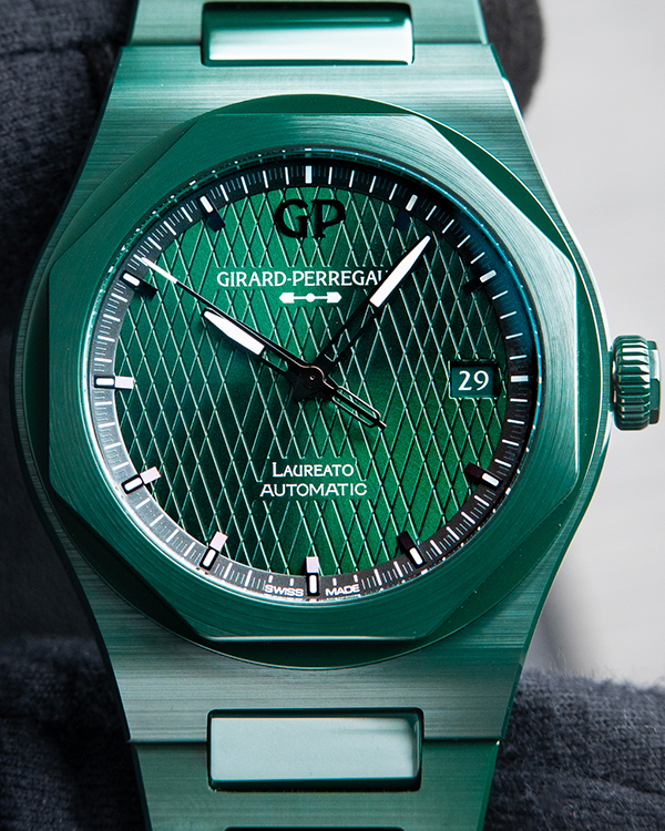 2023 Girard Perregaux Laureato "Aston Martin" 38MM Green Dial Ceramic Bracelet (81005-32-3080-1CX)