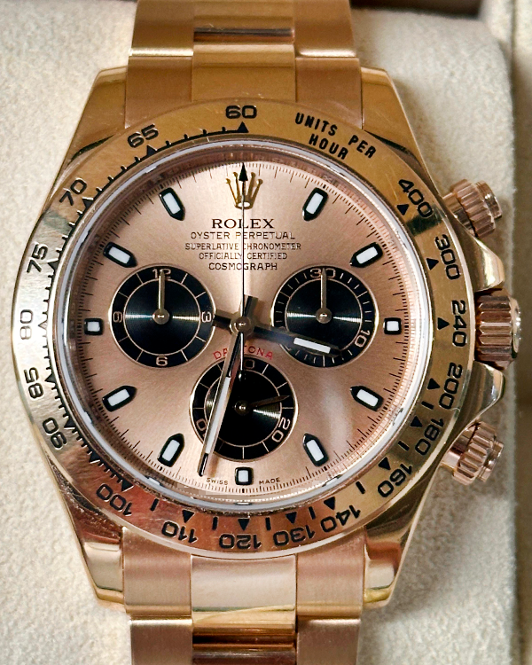 2009 Rolex Cosmograph Daytona 40MM Sundust Dial Everose Gold Oyster Bracelet (116505)