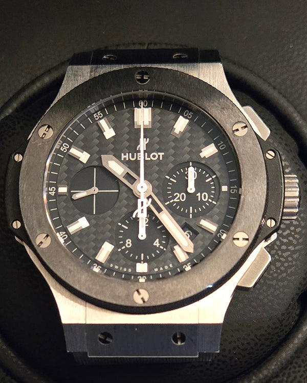 Hublot Big Bang Chronograph 44MM Black Carbon Fiber Dial Rubber Strap (301.SM.1770.RX)