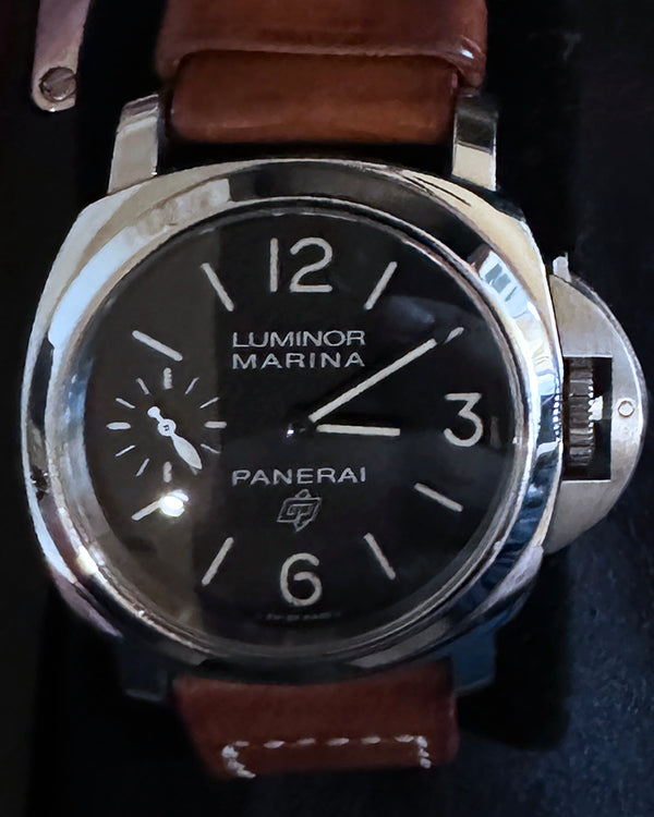 2020 Panerai Luminor Marina 44MM Black Dial Leather Strap (PAM00776)