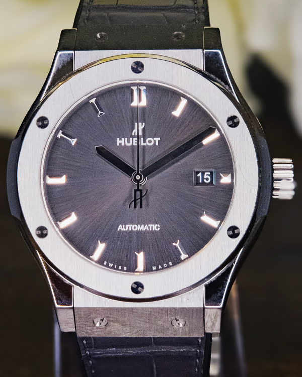 2023 Hublot Classic Fusion Racing 42MM Grey Dial Rubber-Leather Strap (542.NX.7071.LR)