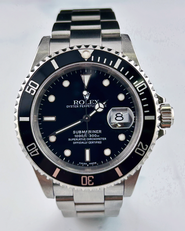 Rolex Submariner Date 40MM Black Dial Oyster Bracelet (16610)