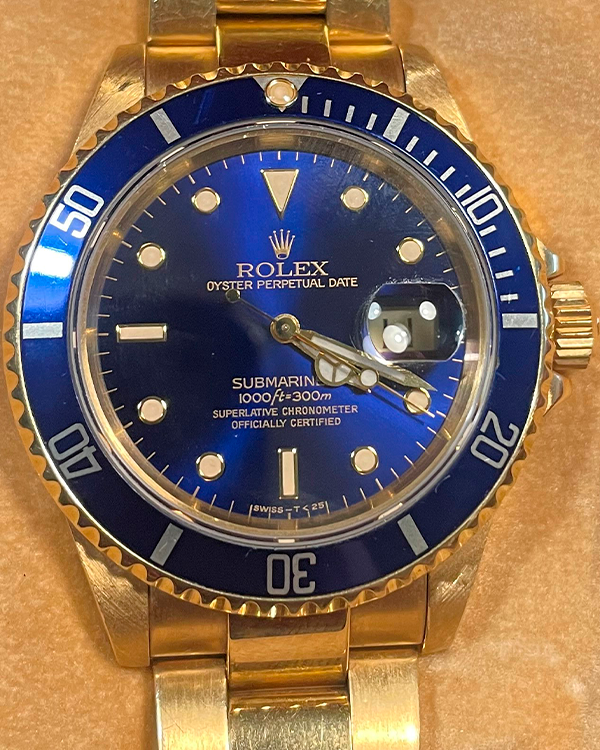 1989 (L Serial) Rolex Submariner Date 40MM Blue Dial Yellow Gold Oyster Bracelet (16618)