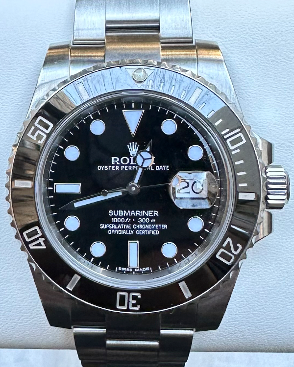 Rolex Submariner Date 40MM Black Dial Oyster Bracelet (116610LN)