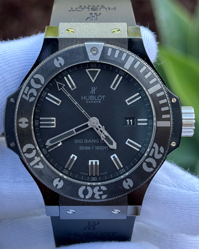 Hublot Big Bang "All Black" 48MM Black Dial Rubber Strap (322.CM.1110.RX)