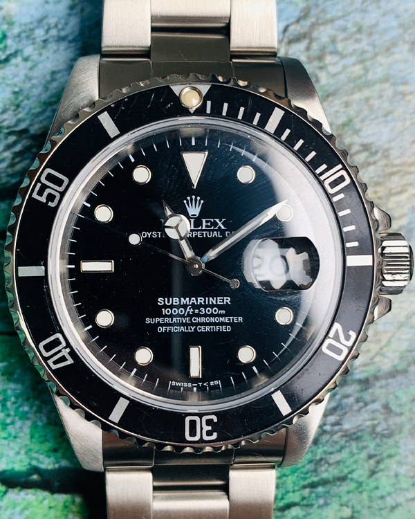 Rolex Submariner Date 40MM Black Dial Oyster Bracelet (16610)