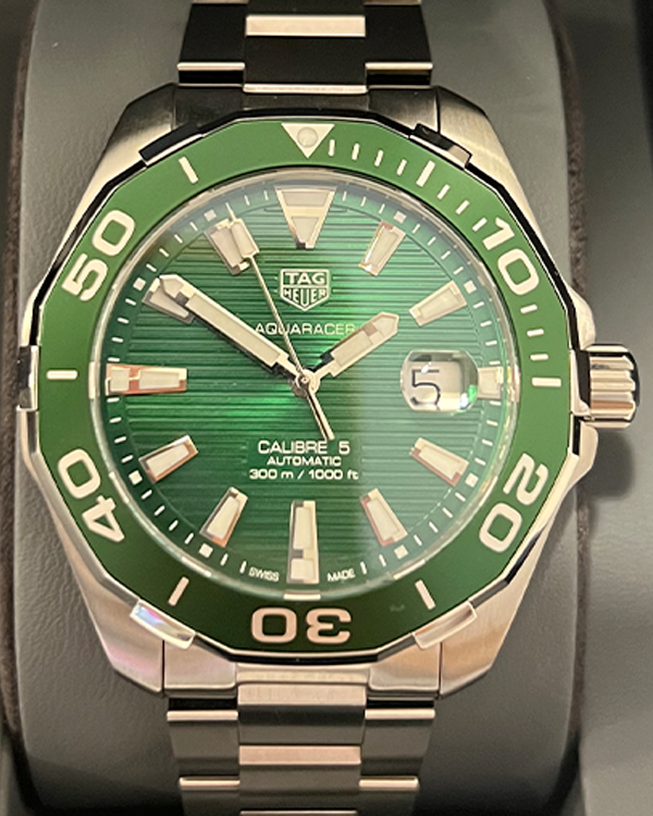 No Reserve - TAG Heuer Aquaracer 300M 43MM Steel Green Dial (WAY201S.BA0927)