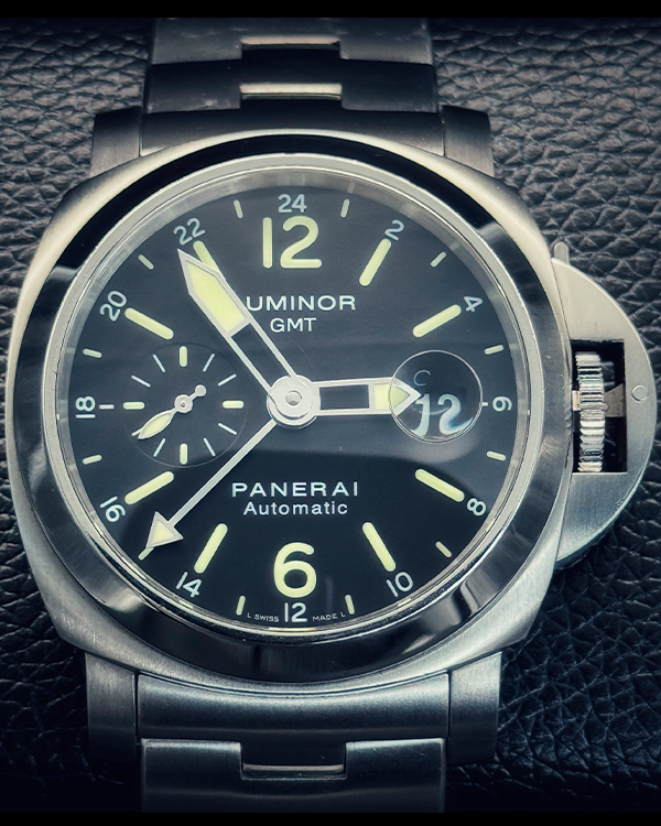 2011 Panerai Luminor GMT 44MM Black Dial Steel Bracelet (PAM00297)