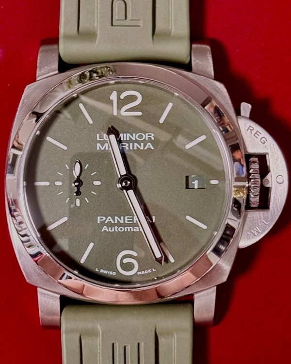 2023 Panerai Luminor Marina "Quaranta Verde Militare" 40MM Green Dial Rubber Strap (PAM01304)