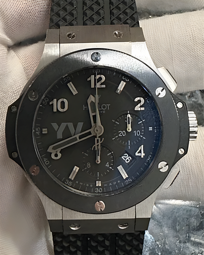 Hublot Big Bang "Yankee Victor" L.E. 44MM Black Dial Rubber Strap (301.YANKEE.VICTOR)