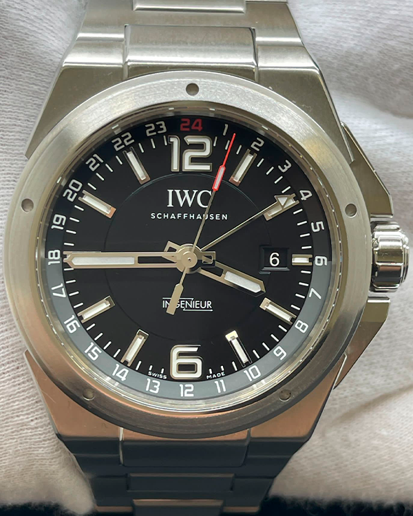 IWC Schaffhausen Ingenieur Dual Time 43MM Black Dial Steel Bracelet (IW324402)