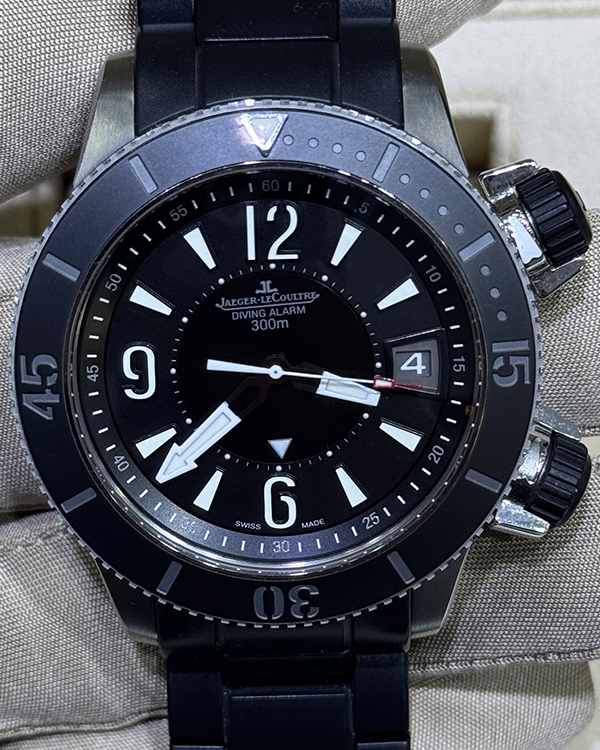 Jaeger-LeCoultre Master Compressor Diving Alarm "Navy Seals" L.E. 44MM Black Dial Titanium/Rubber Bracelet (Q183T470)