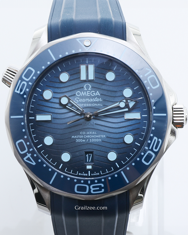 2023 Omega Seamaster Diver 300M "Summer Blue" 42MM Blue Dial Rubber Strap (210.32.42.20.03.002)