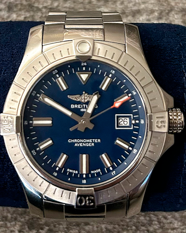 Breitling Avenger Automatic 43 Steel Blue Dial (A17318101C1A1)