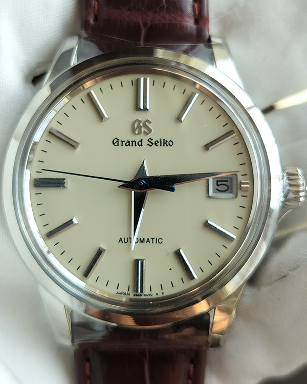 2024 Grand Seiko Elegance Collection 39.5MM Champagne Dial Leather Strap (SBGR261G)