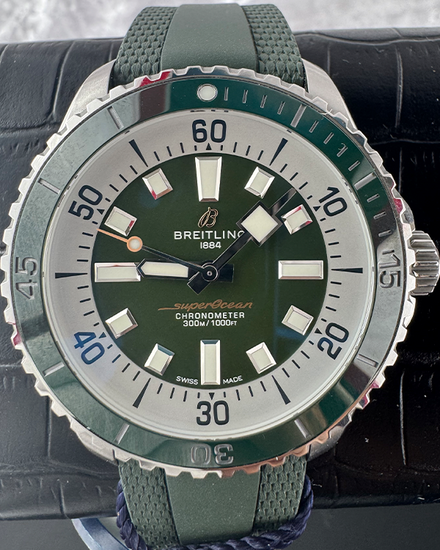 2023 Breitling Superocean 44MM Green Dial Rubber Strap (A17376A31L1S1)
