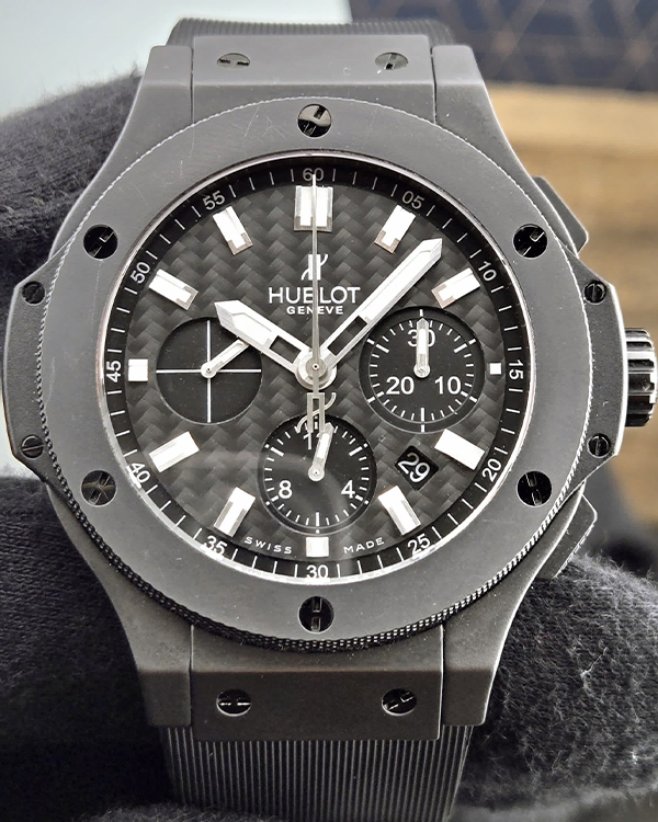 2012 Hublot Big Bang "Black Magic" 44MM Black Dial Rubber Strap (301.CI.1770.RX)