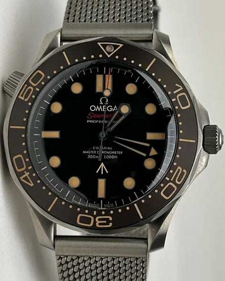 2023 Omega Seamaster Diver 300M "007 Edition" 42MM Brown Dial Titanium Bracelet (210.90.42.20.01.001)