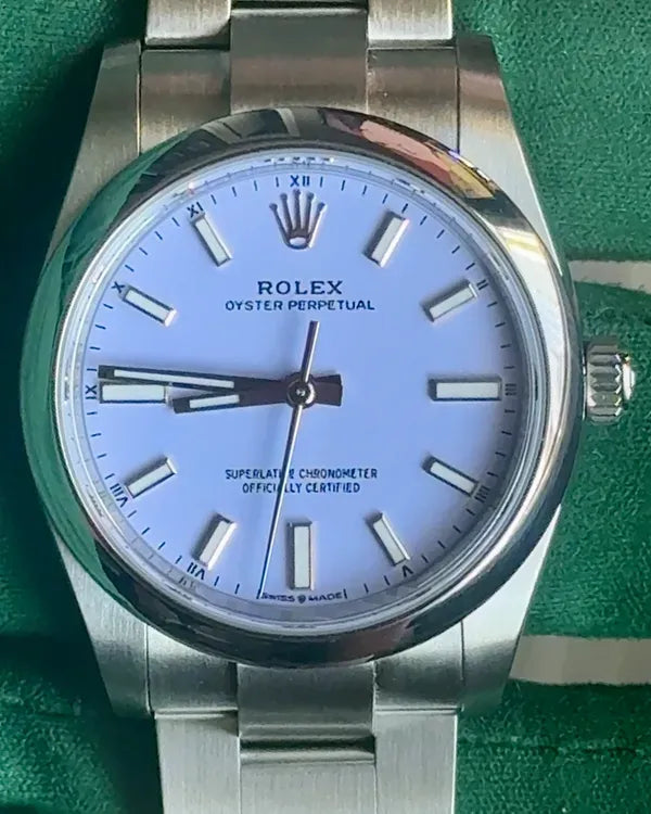2025 Rolex Oyster Perpetual 34MM Lavender Dial Oyster Bracelet (124200)