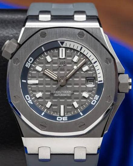 2022 Audemars Piguet Royal Oak Offshore Diver 42MM Grey Dial Rubber Strap (15720ST.OO.A009CA.01)