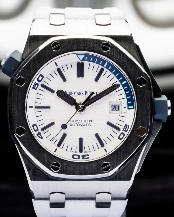 2018 Audemars Piguet Royal Oak Offshore Diver 42MM White Dial Rubber Strap (15710ST.OO.A010CA.01)