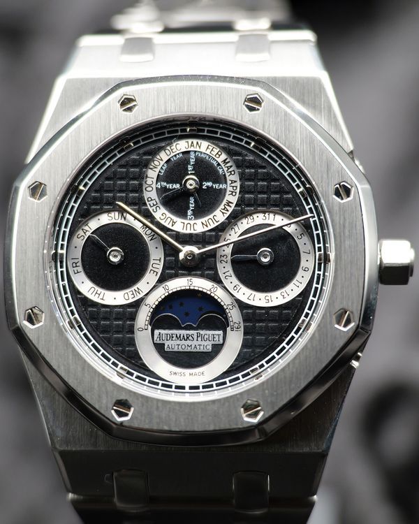 Audemars Piguet Royal Oak Perpetual Calendar 39MM Black Dial Steel Bracelet (25820SP.O.0944SP.02)