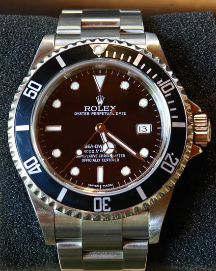 Rolex Sea-Dweller 4000 40MM Black Dial Oyster Bracelet (16600)