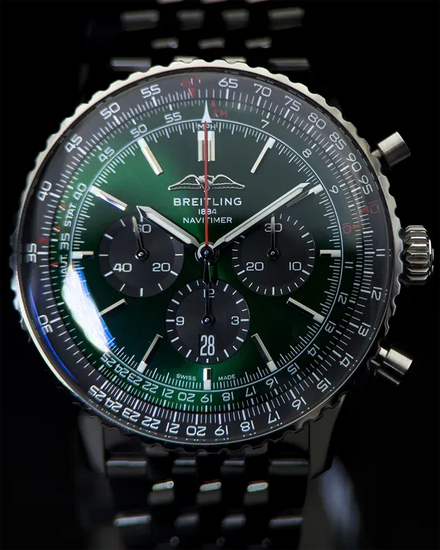 2022 Breitling Navitimer 1 B01 46MM Green Dial Steel Bracelet (AB0137241L1A1)